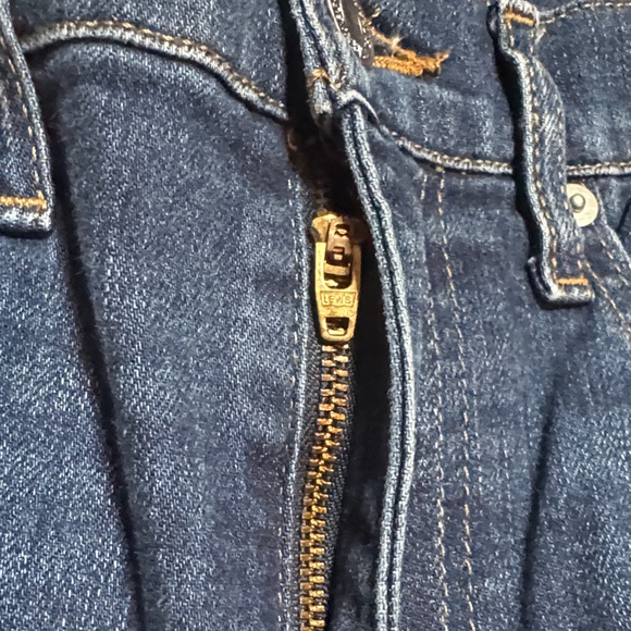 Levi's “Rare Red Tag”Dark Blue Ankle Jeans - Picture 6 of 15